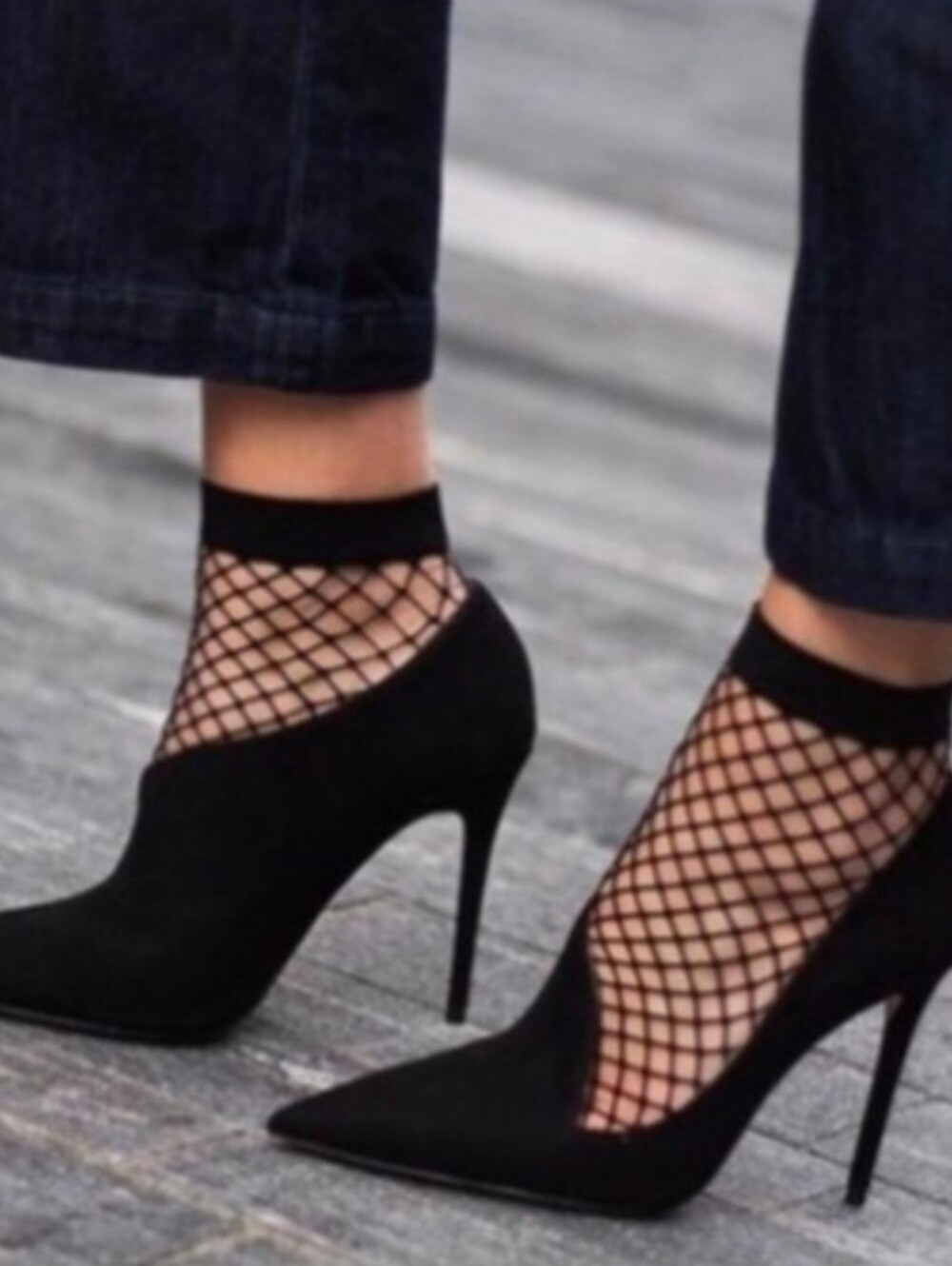 Zara Asymmetrical BlackSuede Pointed-Toe Stiletto Heel - Picture 10 of 10
